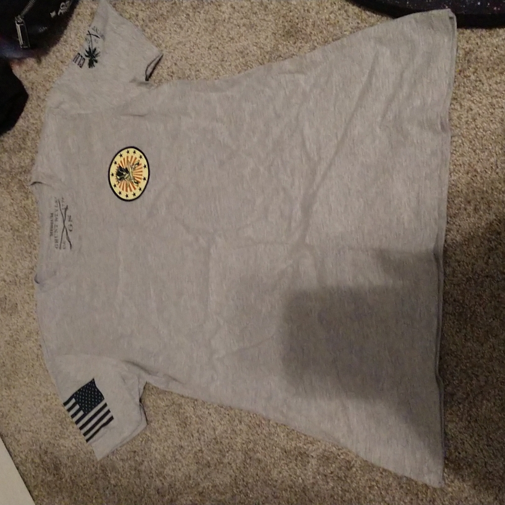 T shirt